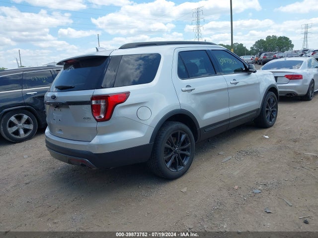 Ford EXPLORER XLT 2017 1FM5K8D87HGC04176 Image 4