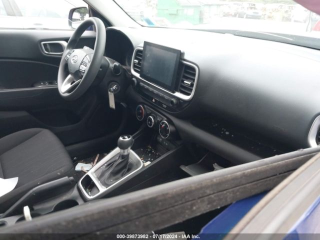 KMHRB8A35NU152117 Hyundai Venue Se