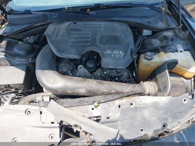 2C3CDXBGXKH636383 Dodge Charger Sxt Rwd