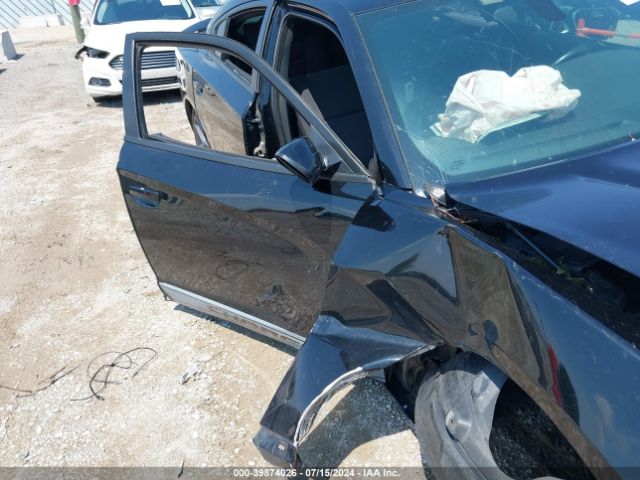 2C3CDXBGXKH636383 Dodge Charger Sxt Rwd