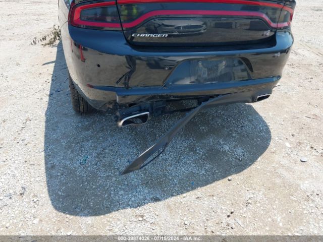2C3CDXBGXKH636383 Dodge Charger Sxt Rwd