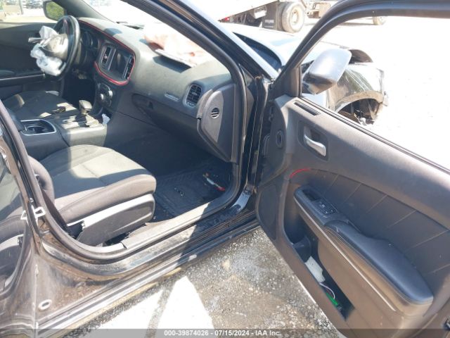 2C3CDXBGXKH636383 Dodge Charger Sxt Rwd