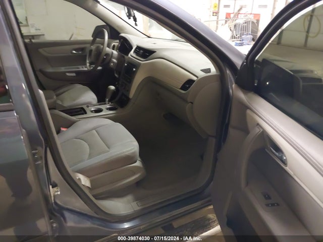 Chevrolet Traverse Ls 2014 1GNKRFKDXEJ124321 Image 5