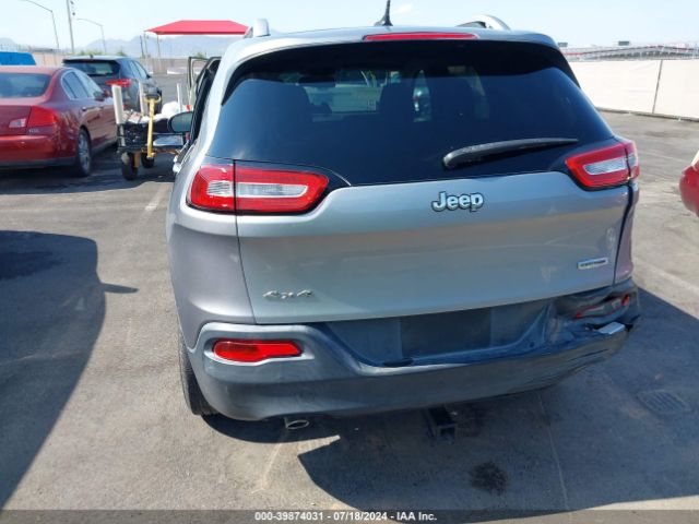 1C4PJMCS5EW272399 Jeep Cherokee Latitude