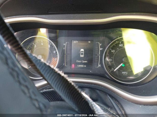 1C4PJMCS5EW272399 Jeep Cherokee Latitude