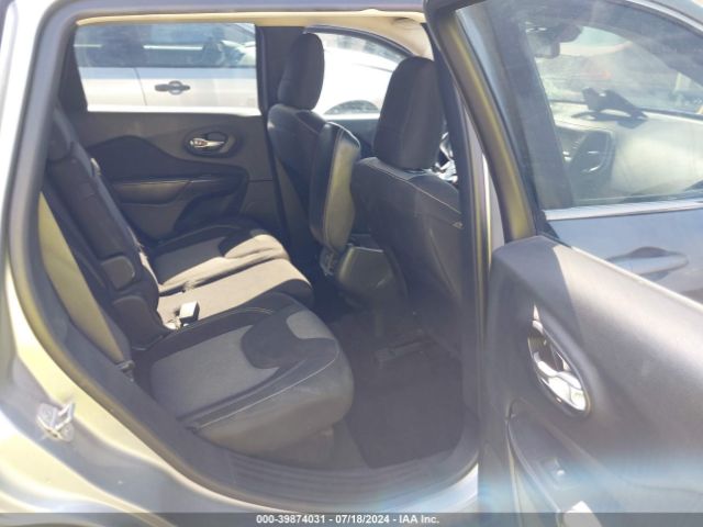 1C4PJMCS5EW272399 Jeep Cherokee Latitude