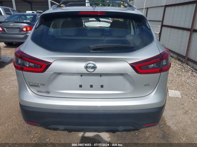 JN1BJ1CV8NW341284 Nissan Rogue Sport Sl Fwd Xtronic Cvt