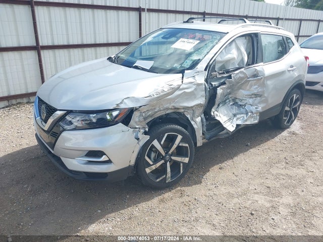 JN1BJ1CV8NW341284 Nissan Rogue Sport Sl Fwd Xtronic Cvt