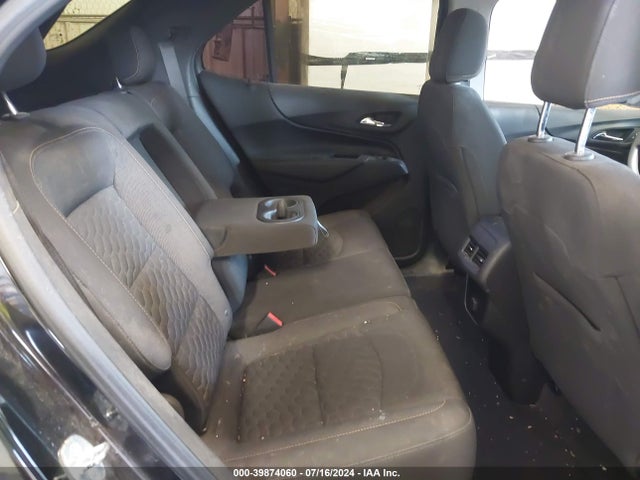 Chevrolet EQUINOX LT 2018 2GNAXKEX6J6310560 Image 8