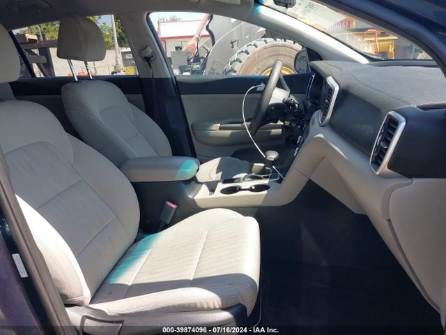 KIA Sportage Lx 2022 KNDPM3AC0N7007817 Image 5