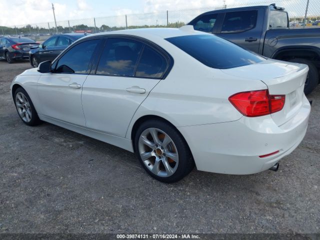 WBA3B1G59FNT07447 BMW 320i