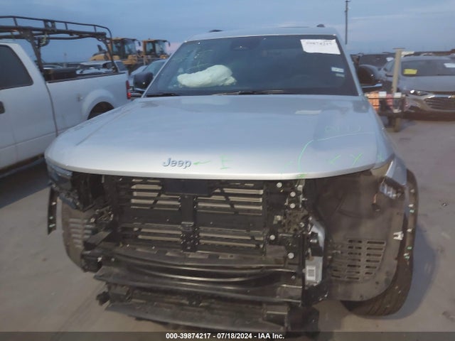 Jeep Grand Cherokee 4xe 2024 1C4RJYB68R8516822 Image 12