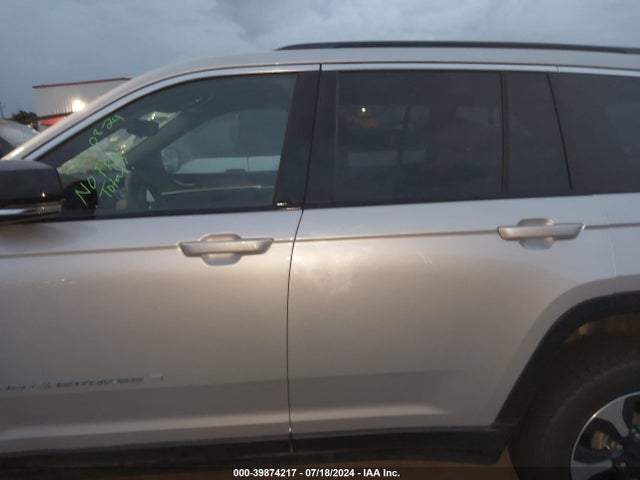 Jeep Grand Cherokee 4xe 2024 1C4RJYB68R8516822 Image 14