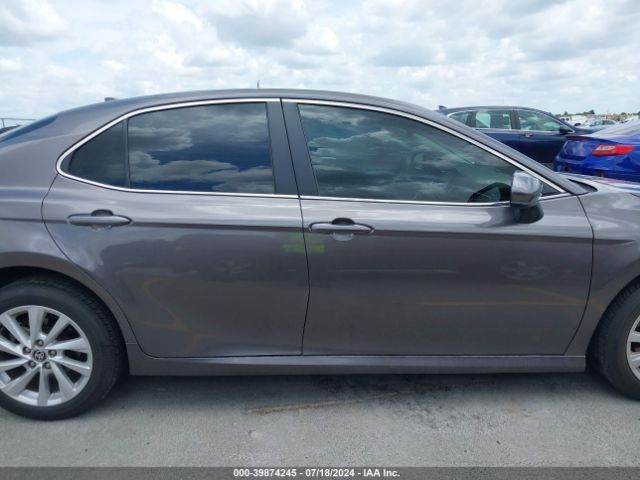 4T1C11AK6NU684466 Toyota CAMRY LE