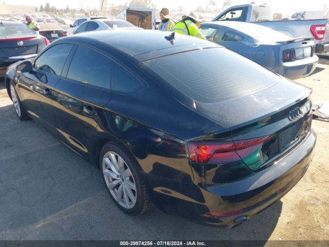 WAUBNCF55JA132596 Audi A5 2.0t Premium