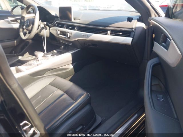 WAUBNCF55JA132596 Audi A5 2.0t Premium