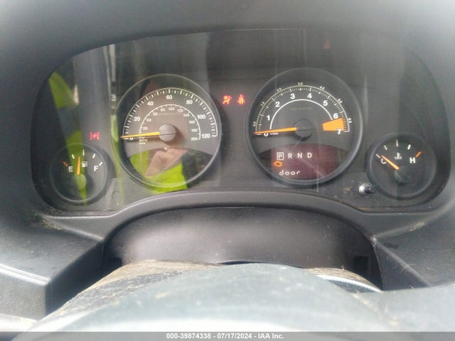 1C4NJPFAXED586606 Jeep Patriot Latitude