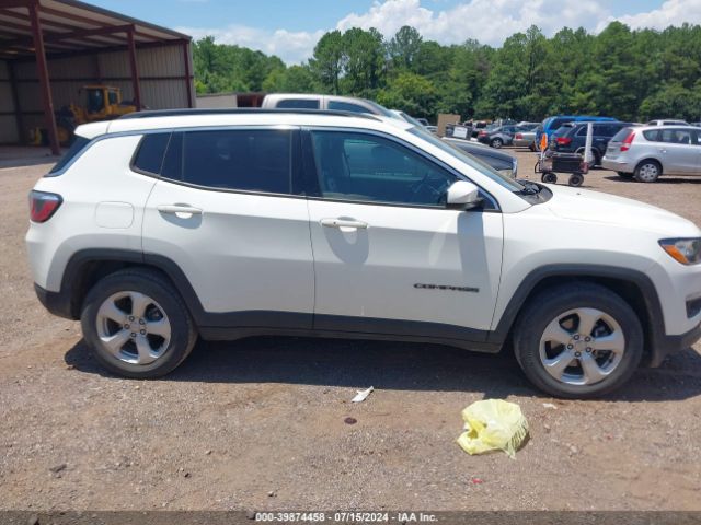 3C4NJCBB4KT652130 Jeep Compass Latitude Fwd