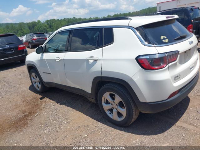 3C4NJCBB4KT652130 Jeep Compass Latitude Fwd