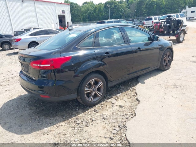 Ford FOCUS SE 2017 1FADP3FE3HL274455 Image 4