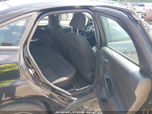 Ford FOCUS SE 2017 1FADP3FE3HL274455 Image 8