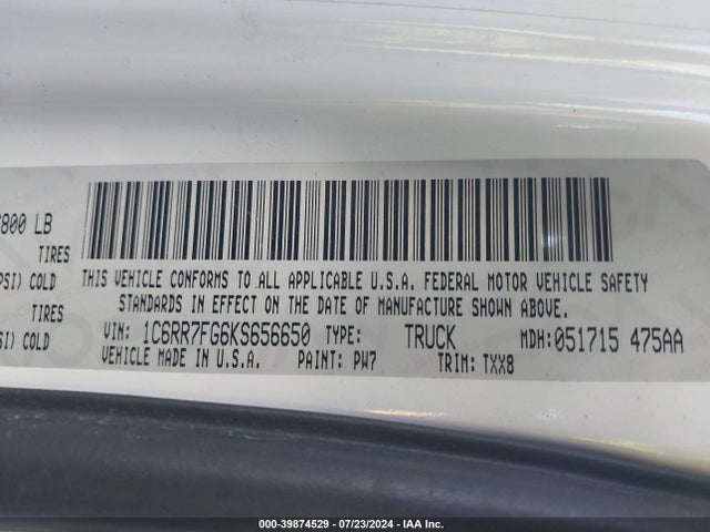 1C6RR7FG6KS656650 RAM 1500 Classic Tradesman Quad Cab 4x4 6'4 Box