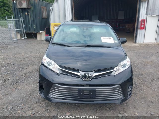 5TDDZ3DC2LS239838 Toyota SIENNA XLE