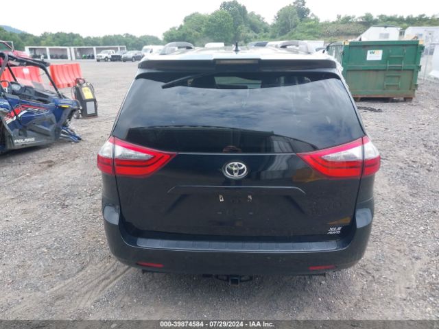 5TDDZ3DC2LS239838 Toyota SIENNA XLE