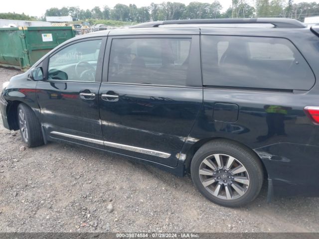 5TDDZ3DC2LS239838 Toyota SIENNA XLE