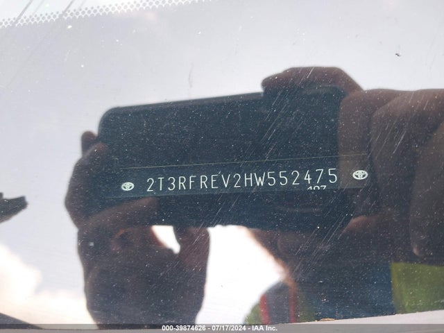 Toyota Rav4 Xle 2017 2T3RFREV2HW552475 Image 16