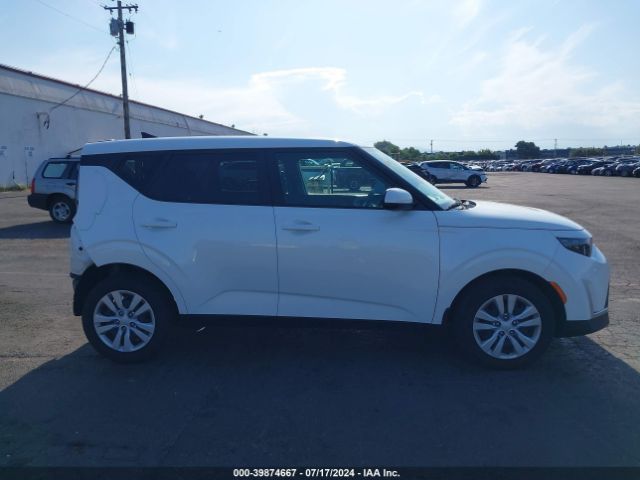 KNDJ23AU0P7875730 KIA SOUL LX