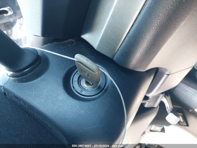 Honda CR-V LX 2014 2HKRM4H30EH695558 Image 11