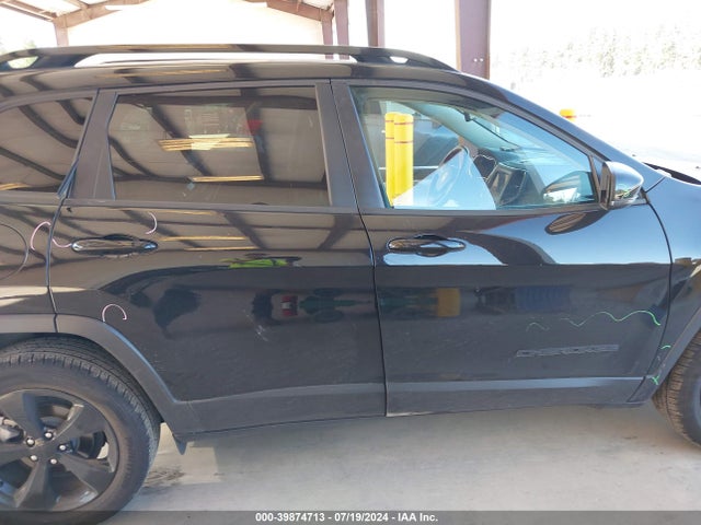 1C4PJLLB9MD173475 Jeep Cherokee Altitude Fwd