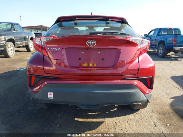 39874748 :رقم المزاد ، NMTKHMBX0JR054642 vin ، 2018 Toyota C-hr Xle مزاد بيع