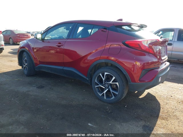 39874748 :رقم المزاد ، NMTKHMBX0JR054642 vin ، 2018 Toyota C-hr Xle مزاد بيع