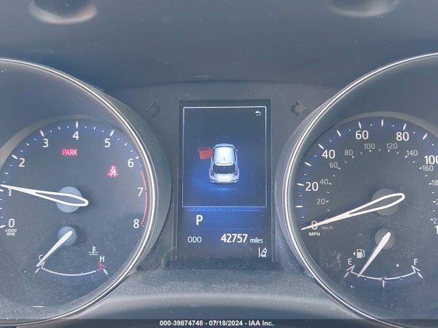 39874748 :رقم المزاد ، NMTKHMBX0JR054642 vin ، 2018 Toyota C-hr Xle مزاد بيع
