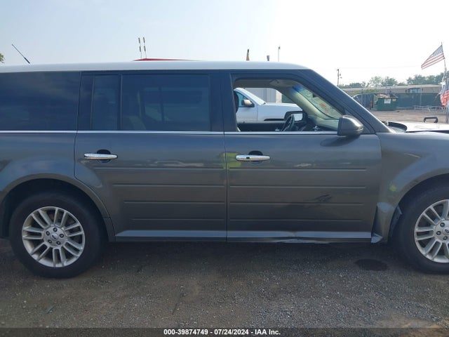 Ford FLEX SEL 2016 2FMHK6C83GBA14674 Image 13