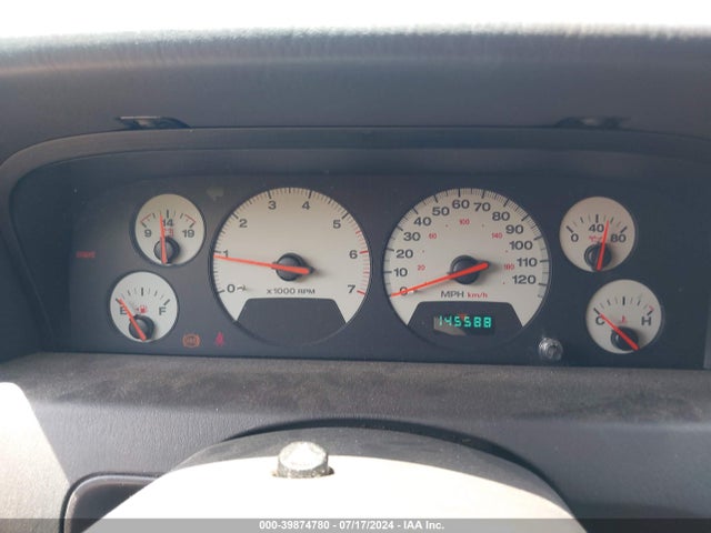 Aukcja sprzedaży 2001 Jeep Grand Cherokee Limited, vin: 1J4GW58N21C627982, numer aukcji: 39874780