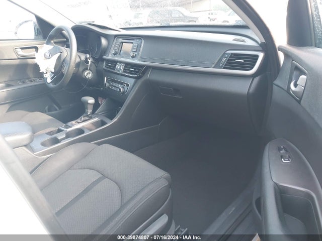 KIA Optima Lx 2017 5XXGT4L30HG139879 Image 5