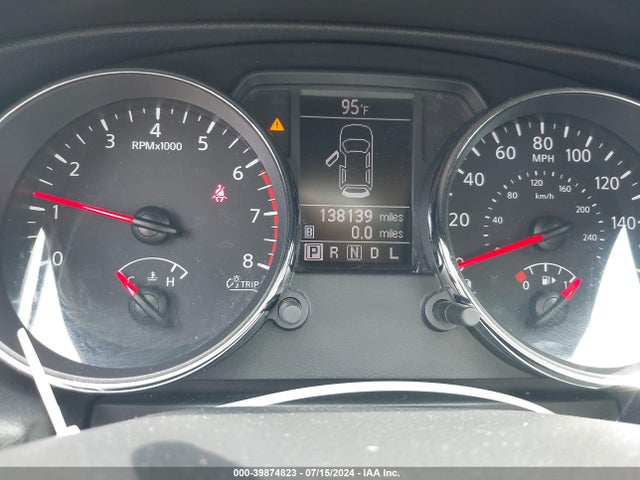 2011 Nissan Rogue Sv მანქანა იყიდება აუქციონზე, vin: JN8AS5MT7BW180260, აუქციონის ნომერი: 39874823