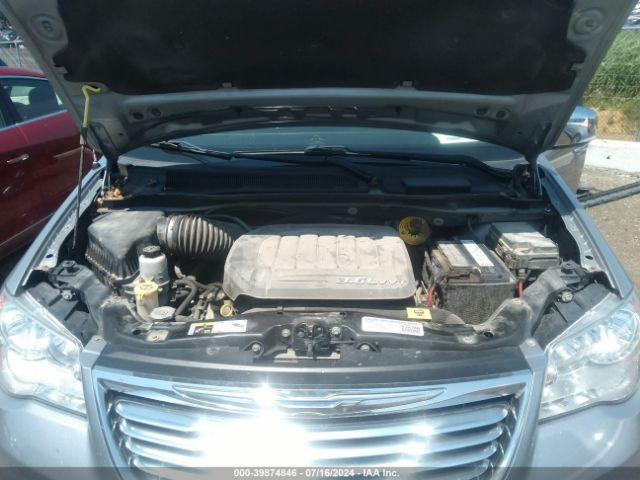 2C4RC1CG5FR583824 Chrysler Town & Country Touring-l