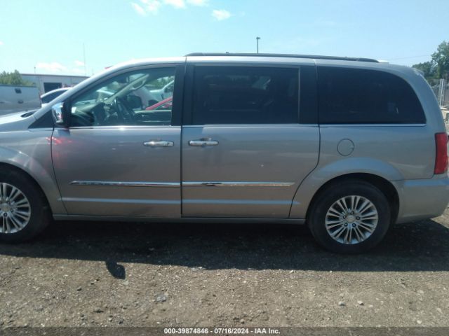 2C4RC1CG5FR583824 Chrysler Town & Country Touring-l