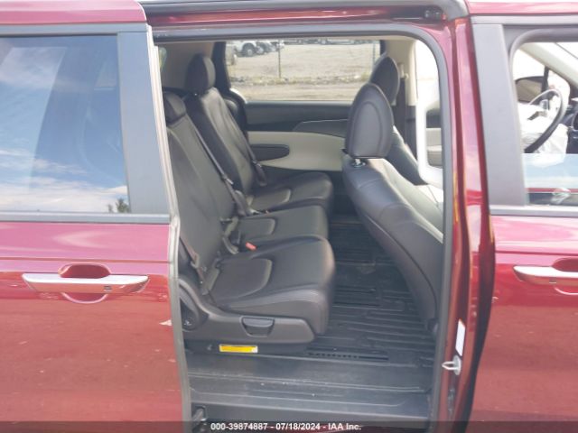 KNDNB4H38P6213761 KIA Carnival Mpv Lx Seat Package
