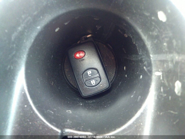 Toyota Prius Three 2015 JTDKN3DU9F0408451 Image 11
