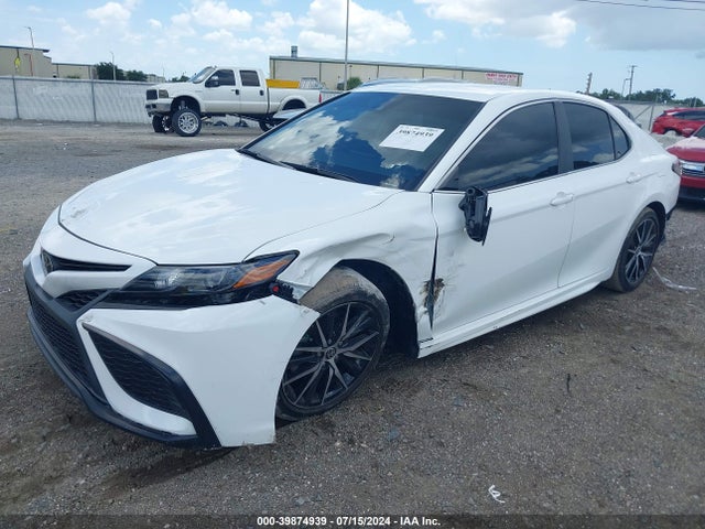 Toyota CAMRY SE 2022 4T1G11AK6NU056442 Image 2