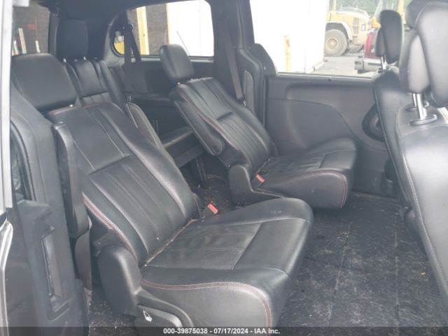 2C4RDGEG6KR623240 Dodge Grand Caravan Gt