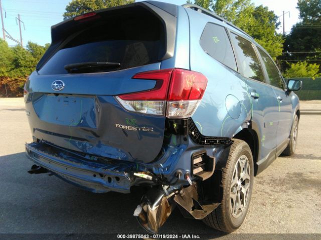 JF2SKACC8R8515231 Subaru Forester Premium