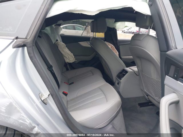 WAUBNDF58JA107696 Audi A5 2.0t Premium