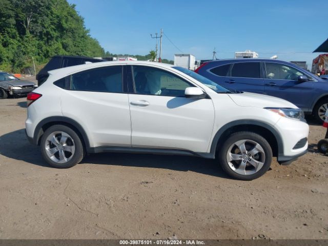 3CZRU6H39NM717475 Honda Hr-v Awd Lx