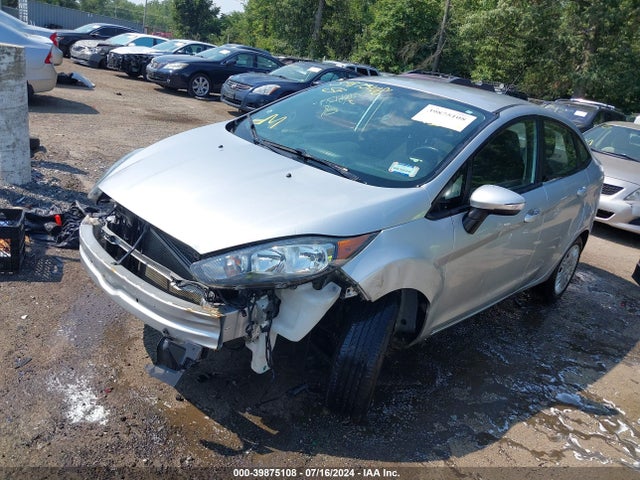 Ford FIESTA SE 2014 3FADP4BJ4EM189627 Image 2